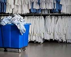Lavagem de uniformes contaminados