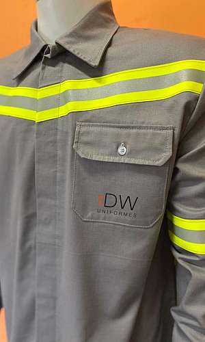 uniforme retardante a chamas NR 10 com faixa reflet uniforme retardante a chamas NR 10 com faixa reflet